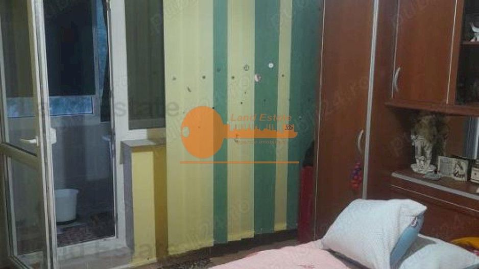 Vanzare 2 camere Ozana - Poză 2