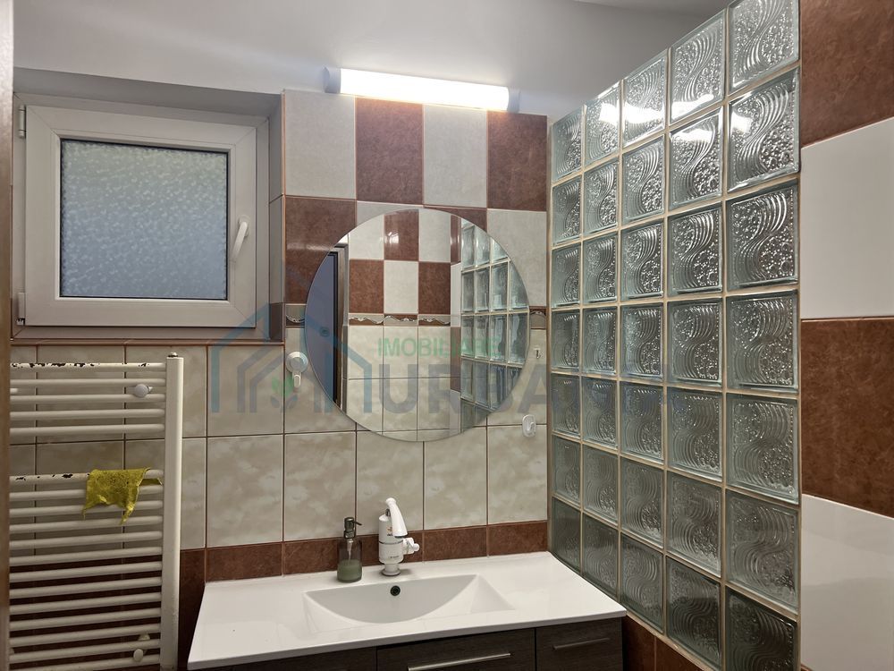 Inchiriere casa in Centru Podul de fier - Poză 2