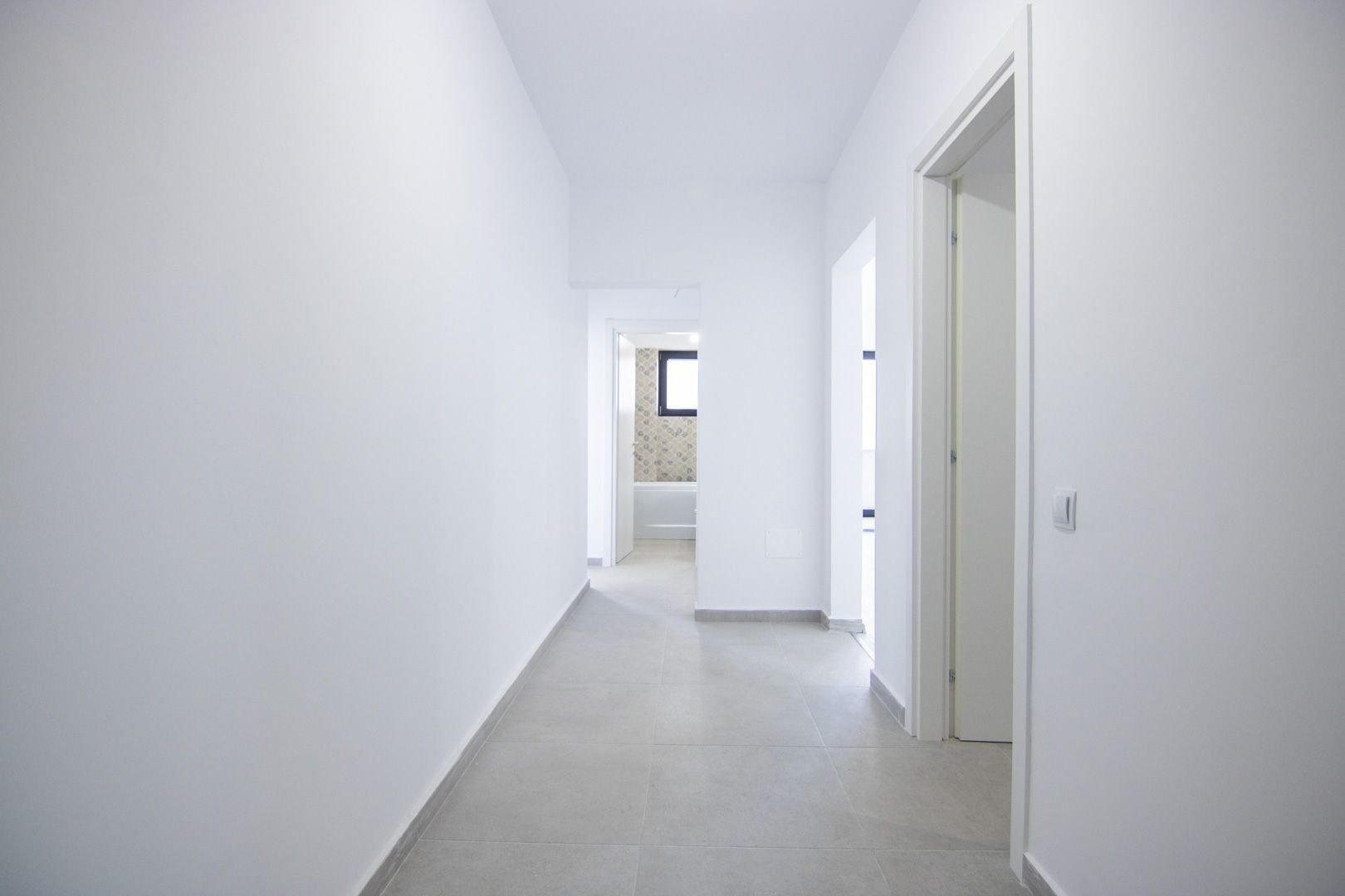 2 CAMERE – 150 mp CURTE – METROU PACII – AUTOGARA MILITARI  – COMISION 0% - Poză 10