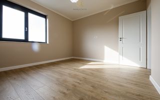 OFERTA VANDUTA - Casa de vis în Dumbrăvița - confort, siguranță și natură! - Poză 41