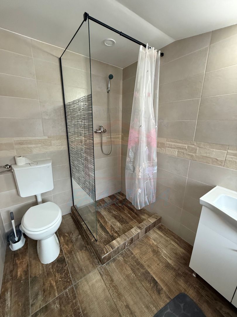 IMOBIL ULTRACENTRAL DE ÎNCHIRIAT | 170 MP | ZONA PIEȚEI CENTRALE - Poză 11