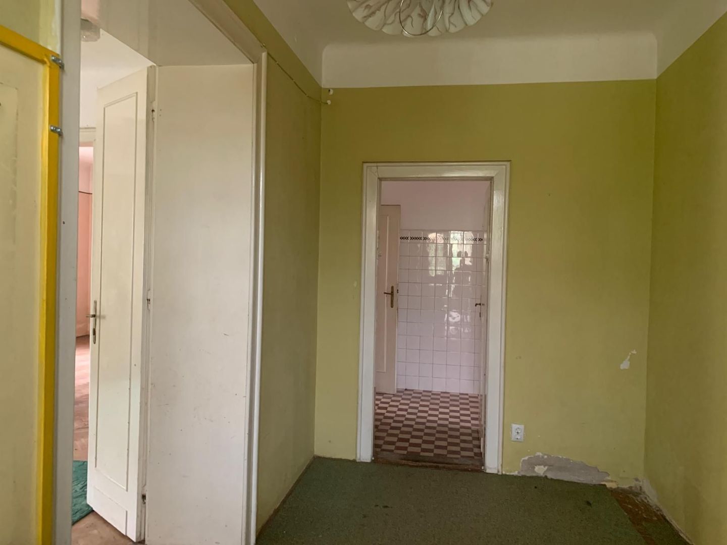 Casa P+E de 7 camere, SU=240 mp  in  Balcescu - Poză 6