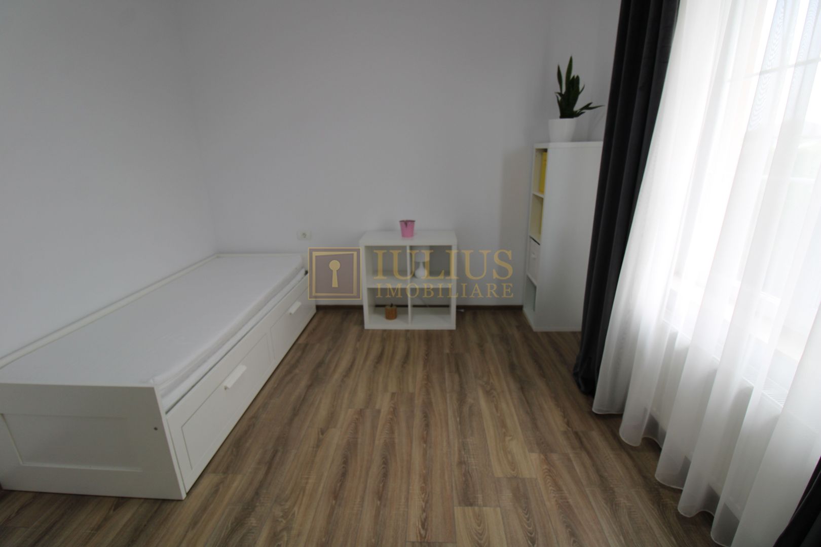 Zona Cora - Dumbravita, 5 camere + 2 bai. - Poză 21