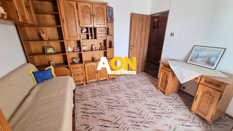 De vanzare apartament 2 camere, etaj intermediar, Ampoi 3 - Poză 3