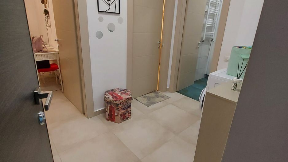 GARSONIERA- DECO RESIDENCE, PARCARE INCLUSA, CENTRALA, METROU 4 MIN - Poză 2