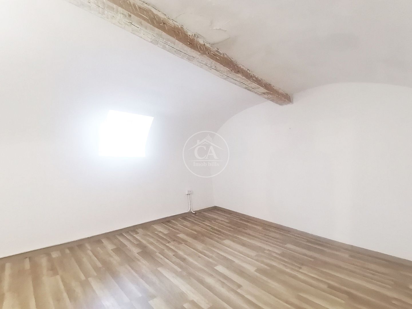 Spatiu comercial de vanzare la curte comuna Ultracentral, Oradea - Poză 5