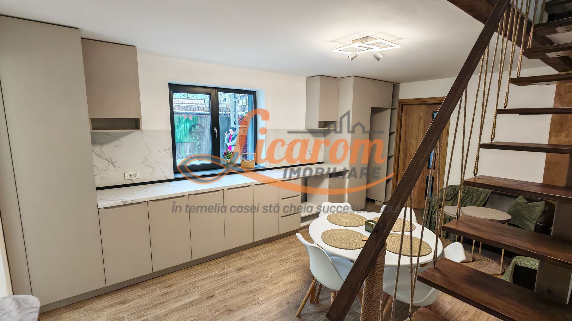 COMISION 0. Corp de casa,Carpatilor intrare in Racadau,P+E,4 camere. - Poză 19