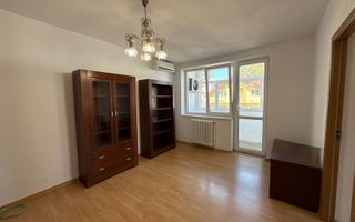 De închiriat apartament cu 2 camere, strada Octav Onicescu - Poză 3
