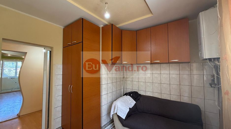 Apartament decomandat - 3 Camere - Mazepa 1 - 74.900 Euro - Poză 14