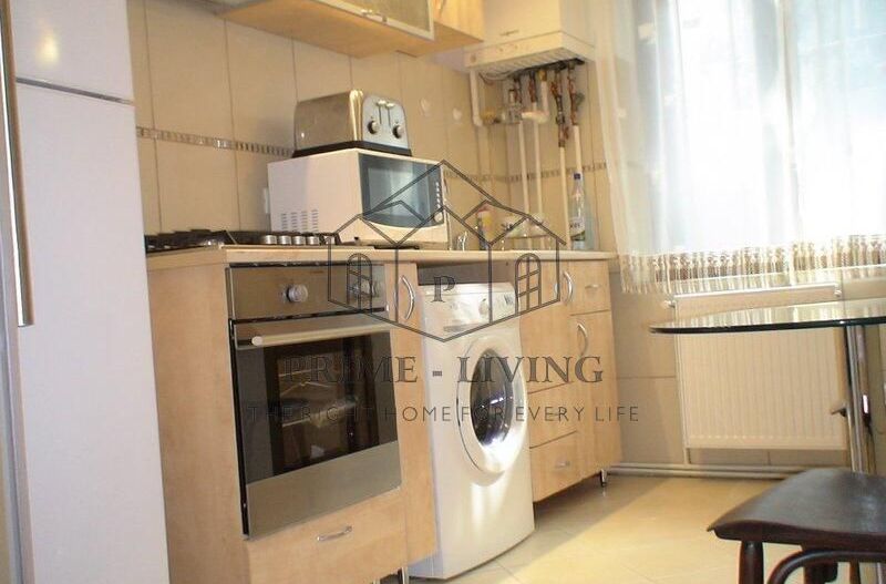 Apartment parter recent renovat, situată într-o clădire cu două etaje - Poză 1