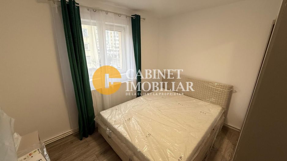 Apartament 3 camere DECOMANDAT- ETAJ 2- PACURARI ALPHA BANK - Poză 2