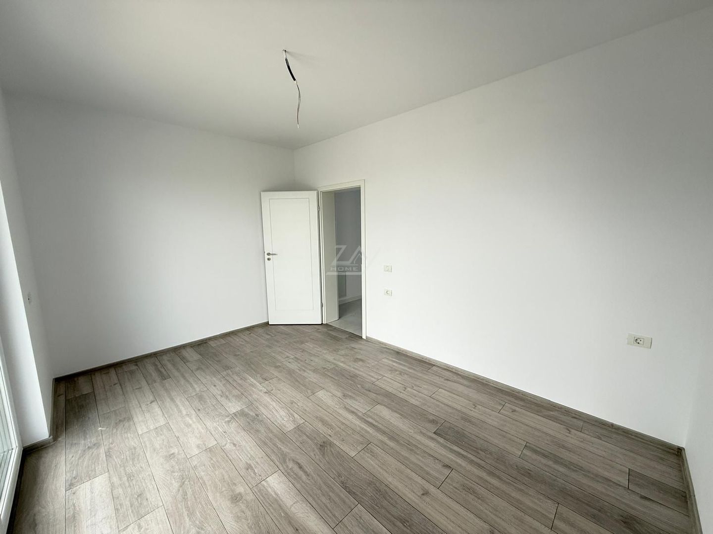 Bloc nou ESO. 1,2,3 Camere . Finisaje la alegere. Terasa 20 mp. - Poză 5