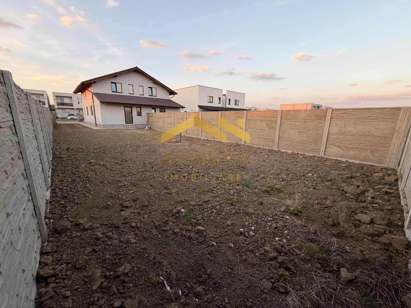 Bucovăț -Duplex-4 Camere - Poză 6