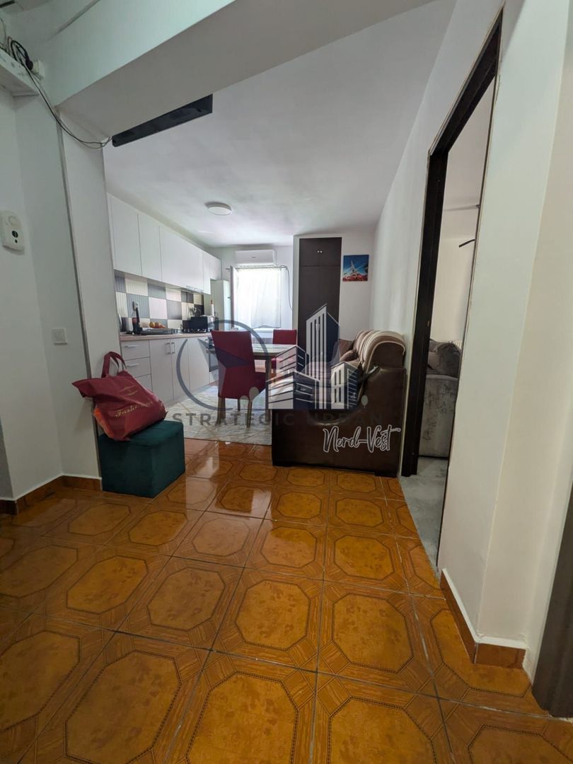Apartament cu 2 camere decomandat de vânzare – Zona Stejarului - Poză 4