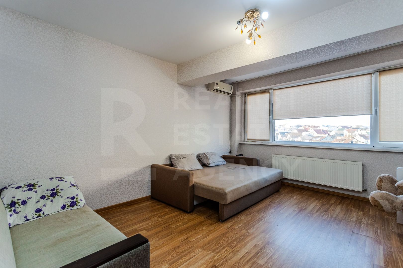 Vânzare, apartament, 1 cameră, str. Uniri ,Săuceni - Poză 1