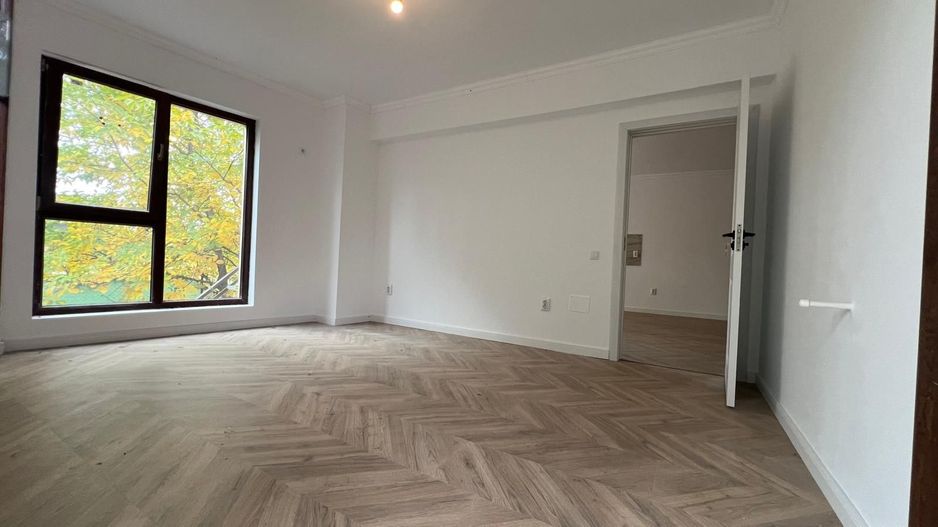 3 camere cu grădină proprie 128 mp - Poză 9