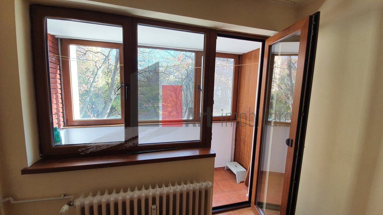 Apartament 3 camere Dr Taberei-Liceul Sf Antim Ivireanu - Poză 4
