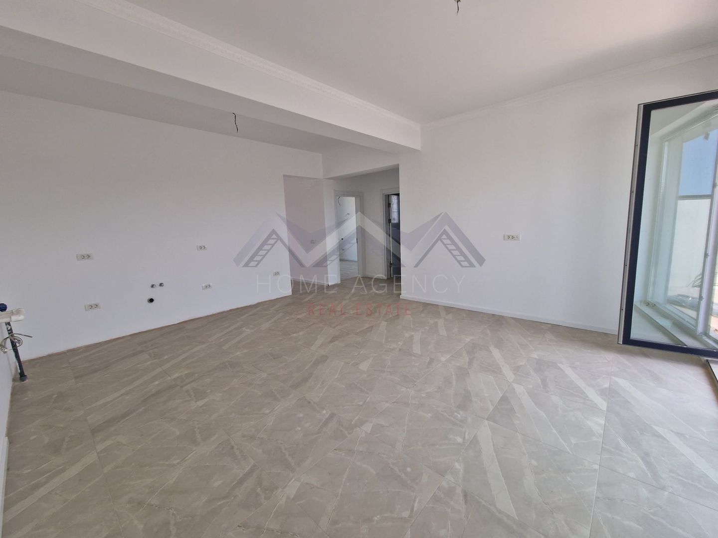 Casă Individuală Stil Mediteraneean – Parter + Mansardă | OTOPENI - TUNARI - Poză 5