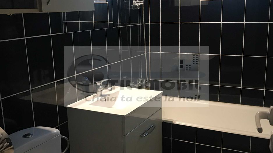 Apartament 2 camere, decomandat, Nicolina, 52 mp, mutare rapidă - Poză 4