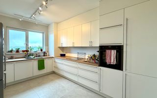 CASA SPATIOASA - Poză 2