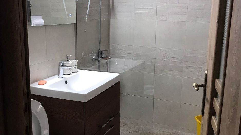 Apartament 3 camere – Centru, Str. Domneasca (langa Hotel Mercure) - Poză 5