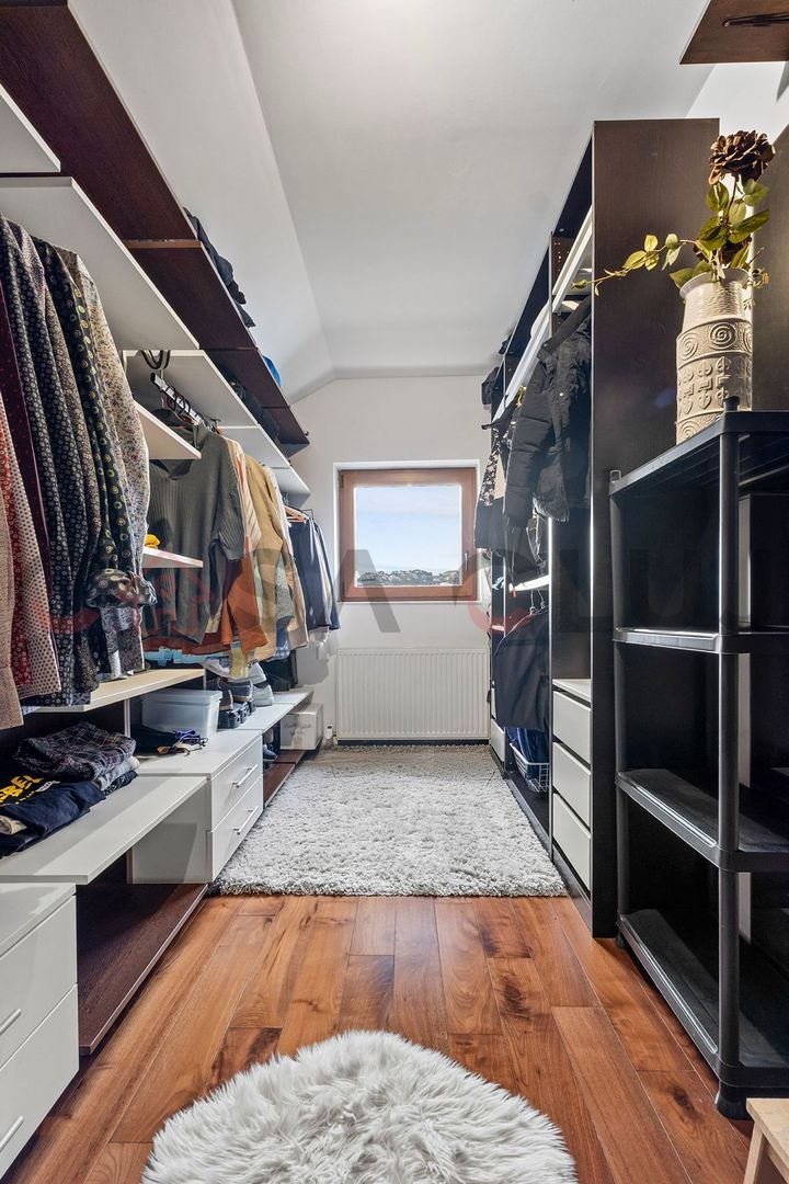 Casa Individuala, La Cheie, Garaj -cu 3 locuri, Gradina, 2 Terase, Manastur!! - Poză 17