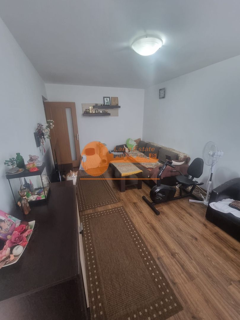 Apartament cu 3 camere la 8 minute de Metrou Crangasi - Poză 2