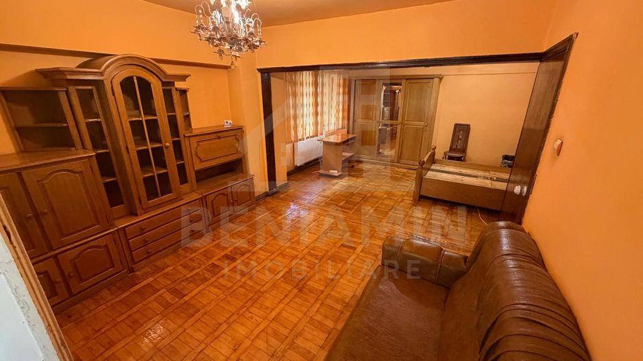 Apartament 3 camere decomandat cu 2 bai - Lapus - - Poză 1