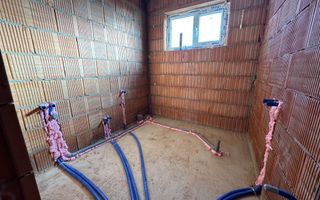 Duplex cu 4 camere in Mosnita Noua - Poză 6