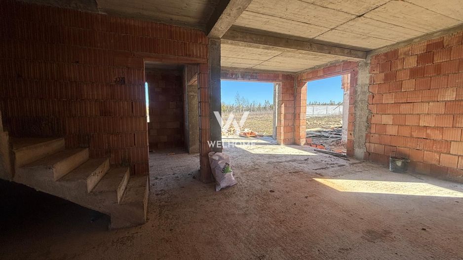 Casa MODERNA cu Garaj si teren 550mp - Poză 2