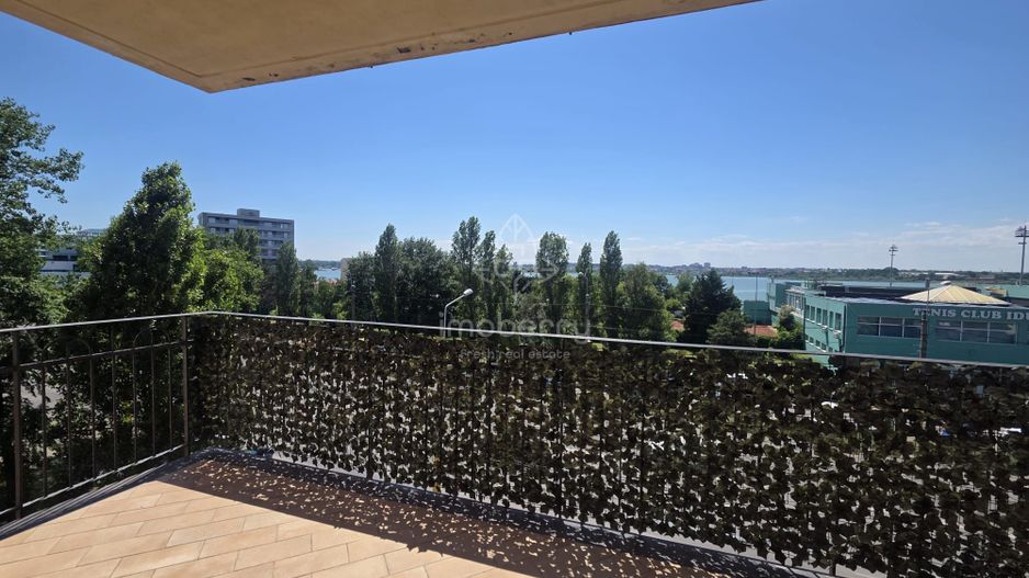 Vanzare apartament 3 camere, bloc boutique in Mamaia, vedere lac, aproape plaja - Poză 8