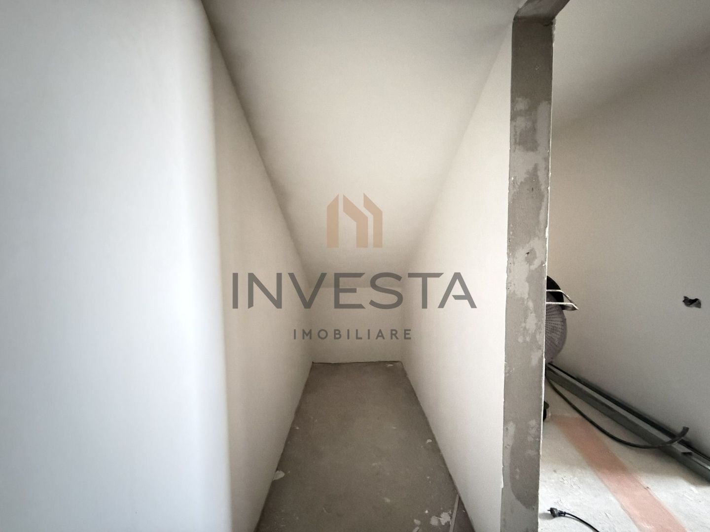 Oportunitate - casa individuala in Faget - Poză 12