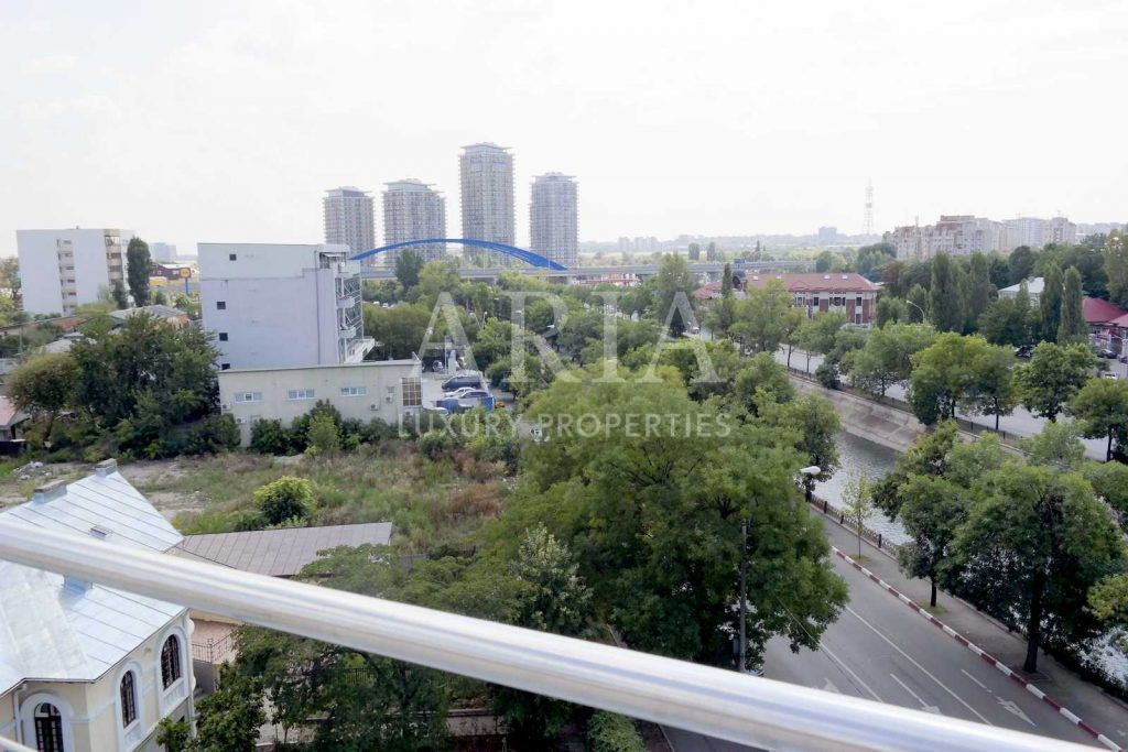 CLADIRE DE BIROURI P+4E - Poză 3