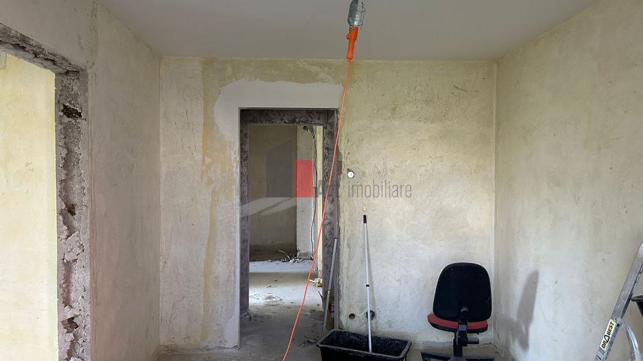 Apartament 3 camre Titan IOR de renovat - Poză 6