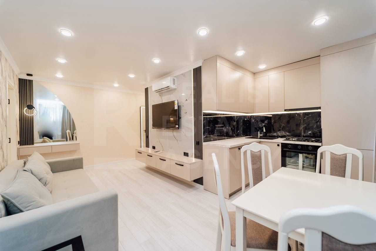 Vânzare, apartament, 3 camere, str. Nicolae Zelinski, Botanica - Poză 1