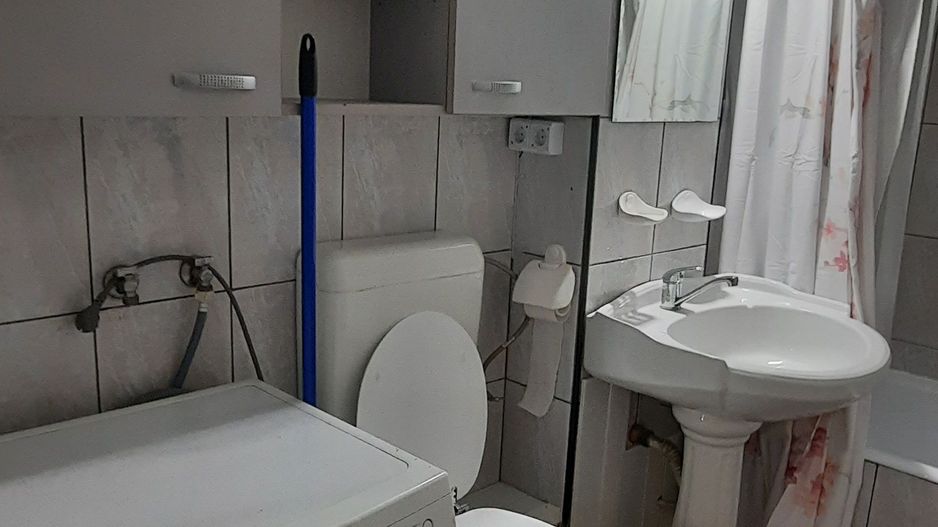 Apartament cu 2 camere - Iulius Mall - Poză 11