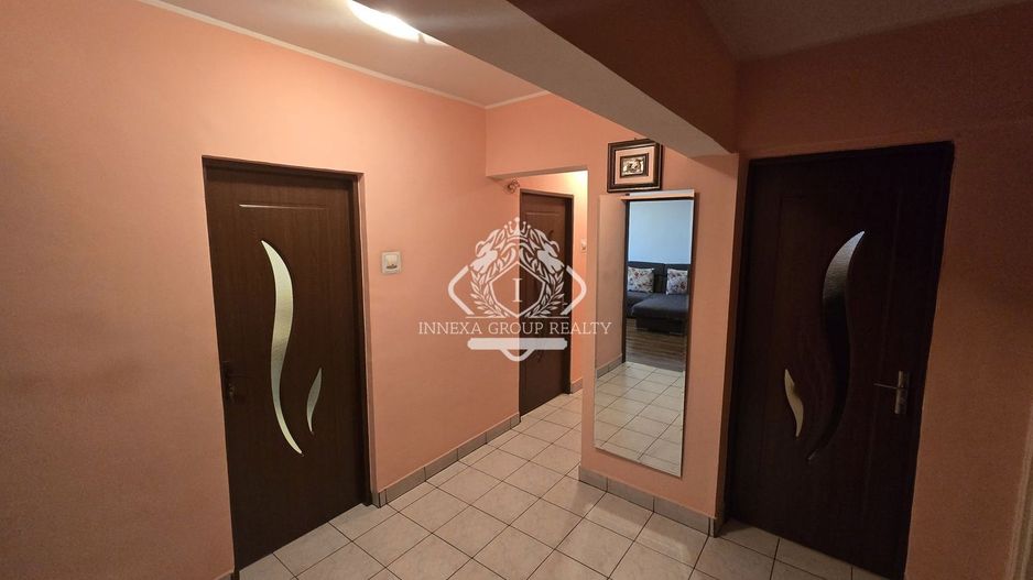 Apartament 4 camere decomandat de vanzare in zona Piata Progresul 79mp utili - Poză 2