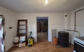 0% Comision | Casă la calcan | 570 mp teren I zona Bai - Poză 25