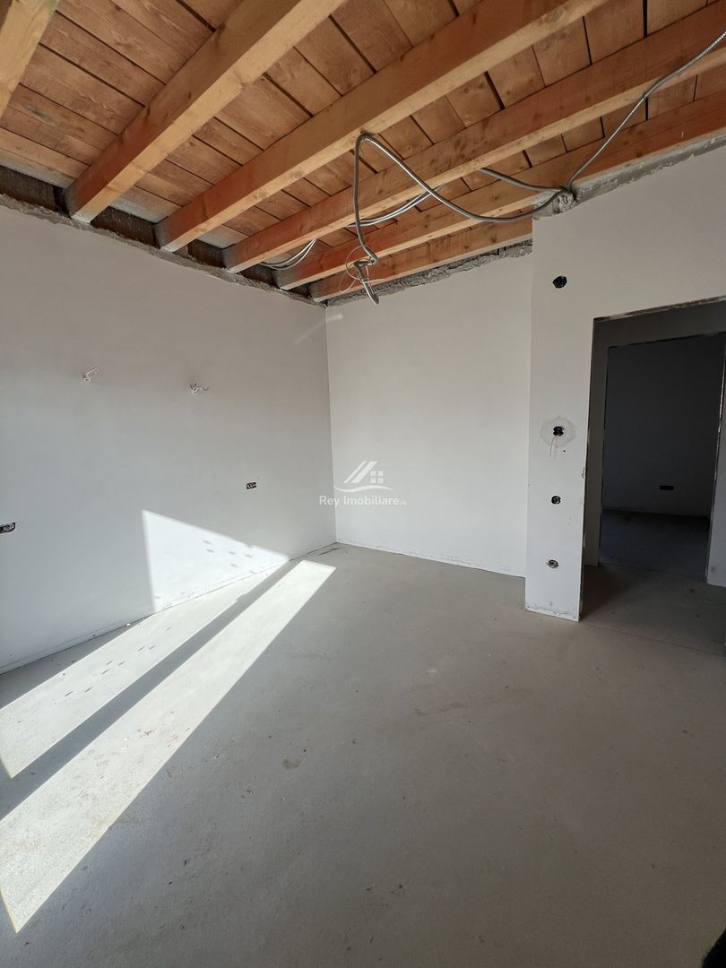 Casă construcție de Lux de vânzare în Șelimbar zonă bună - Poză 15