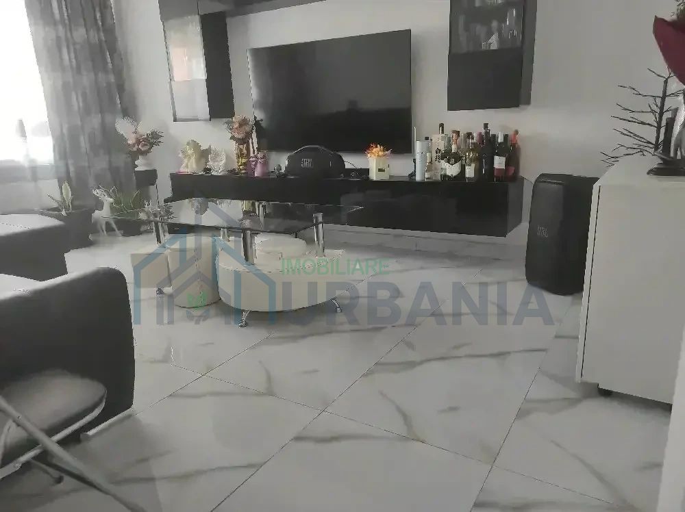 Apartament 3 camere decomandat, Tomești – Vânzare - Poză 1