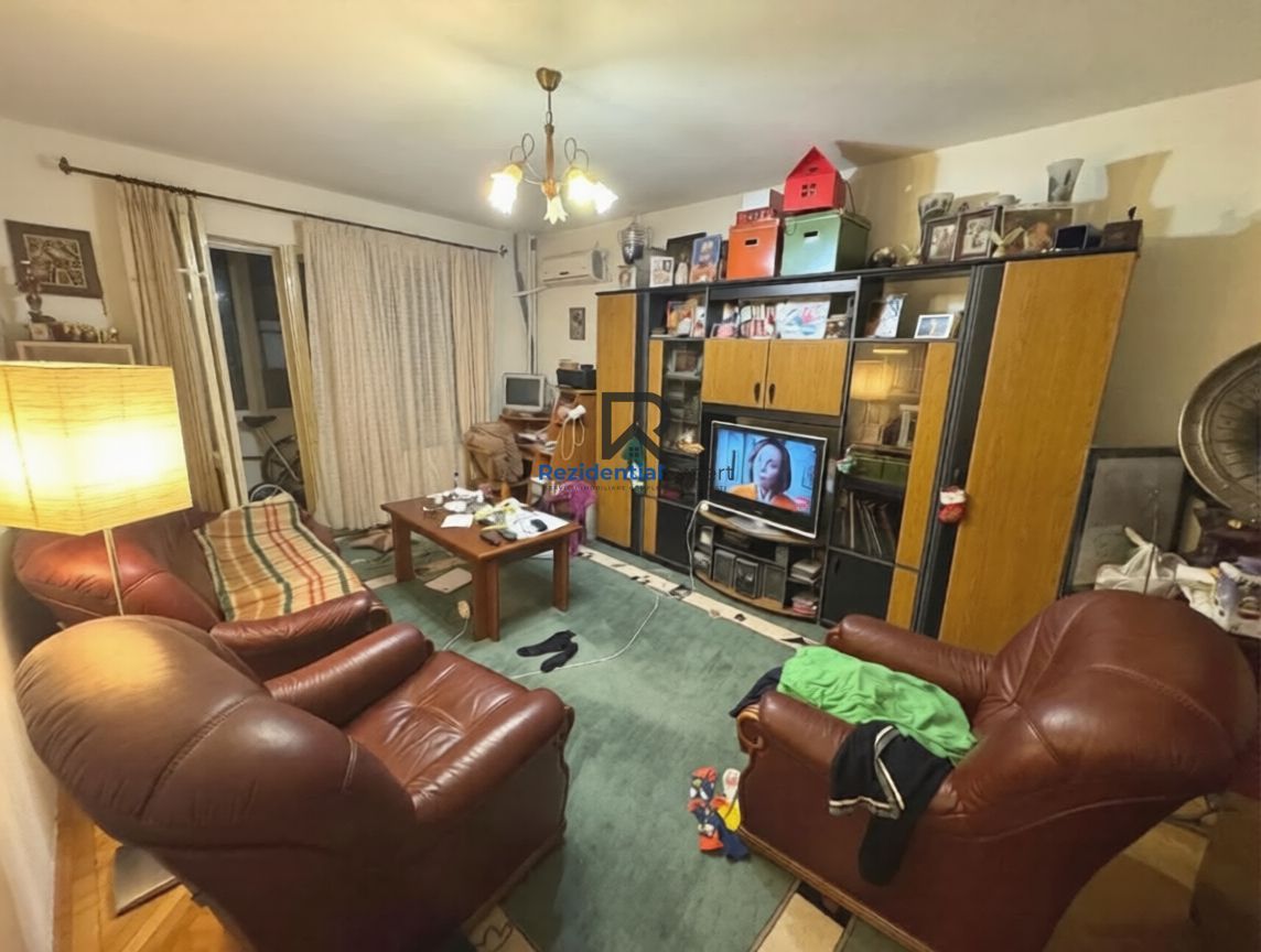 Vând  3 camere Basarabia -Arena Nationala - Poză 1