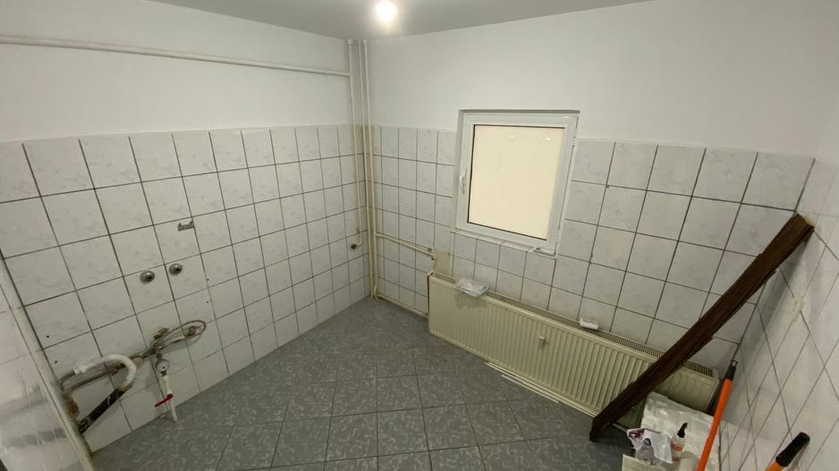 De vanzare/inchiriat spatiu comercial  Siderurgistilor 82.000 euro/2500 lei - Poză 6