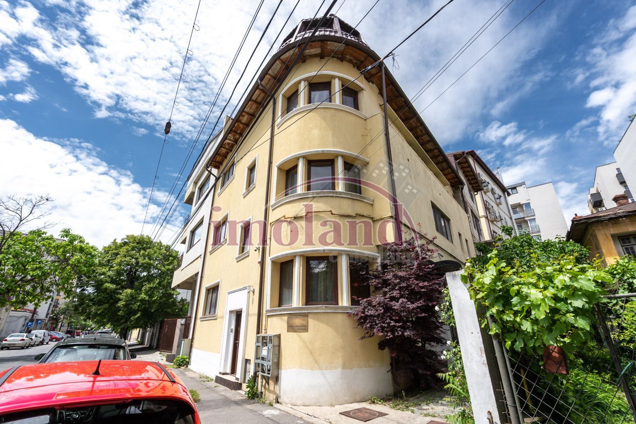 Vila D+P+2E+M - Uranus - Poză 1