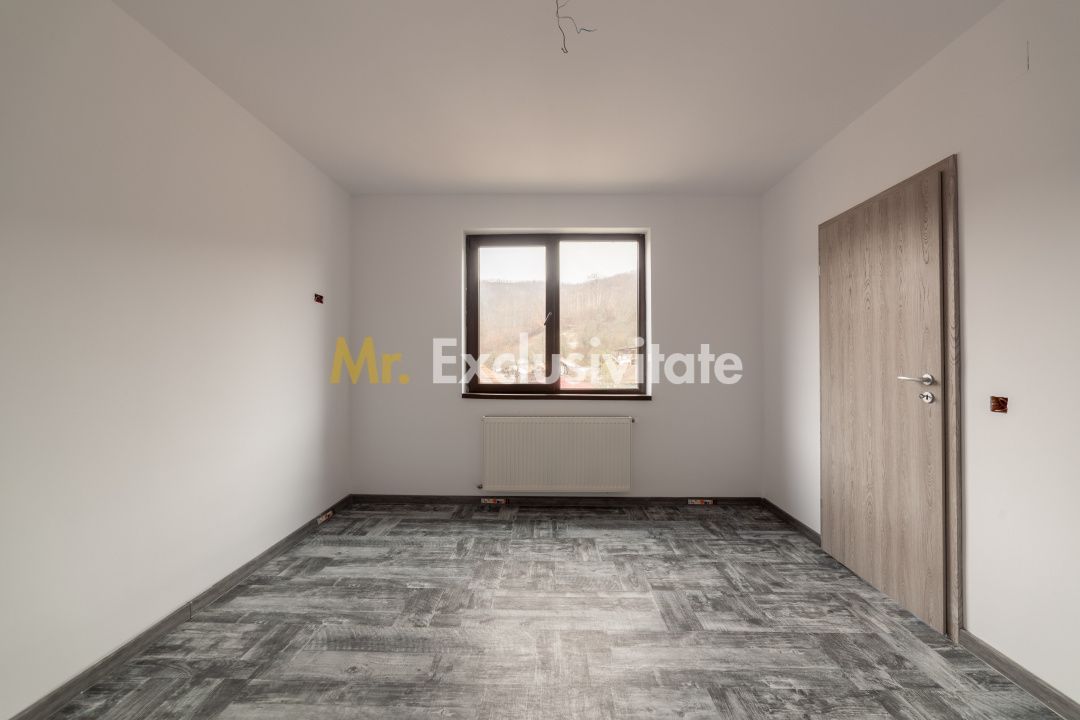 Casă spațioasă P+1+M – Izvorani, Ștefănești | Ideală pentru 2 familii! - Poză 18