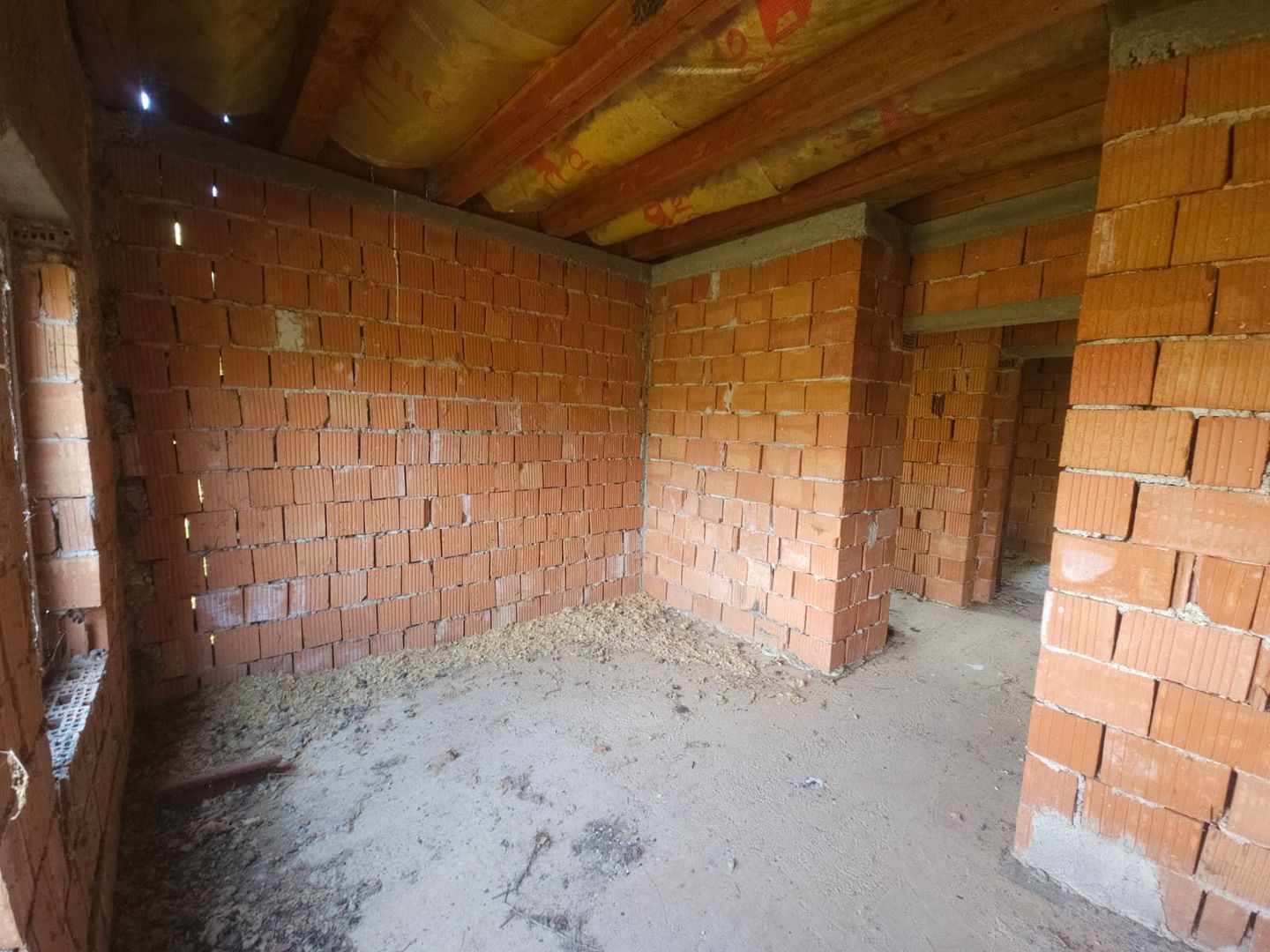 De vanzar Casă P+1, 137 mp utili, Periferia Ineu – Viilor, Dealul, - Poză 6