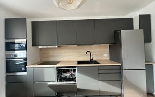 Apartament 2 Camere | Coresi | Parcare Inclusă - Poză 2