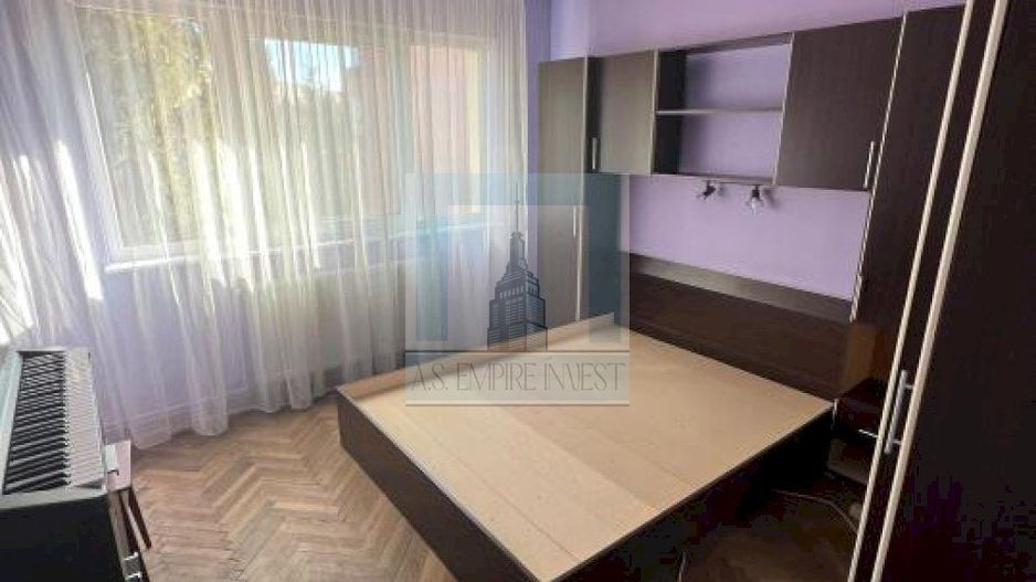 Apartament 3 camere - zona Centrul Civic - Poză 2