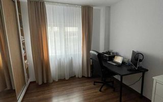 Apartament 3 camere de vânzare | Etaj 1 cu lift | Zona Careiului - Poză 18