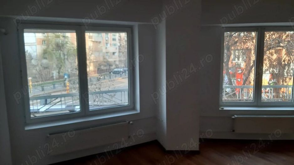 Închiriez apartament 2 camere nemobilat, Piața Muncii, pretabil birou - Poză 2
