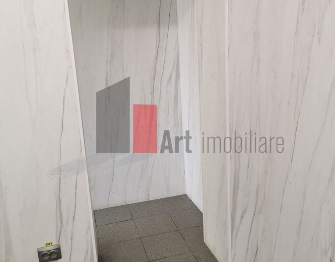 %0 Comision Spatiu comercial de inchiriat in zona Kogalniceanu/Splai Independent - Poză 5